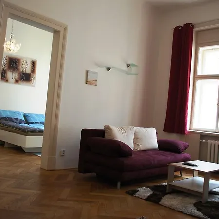 Apartment Krakovska 18